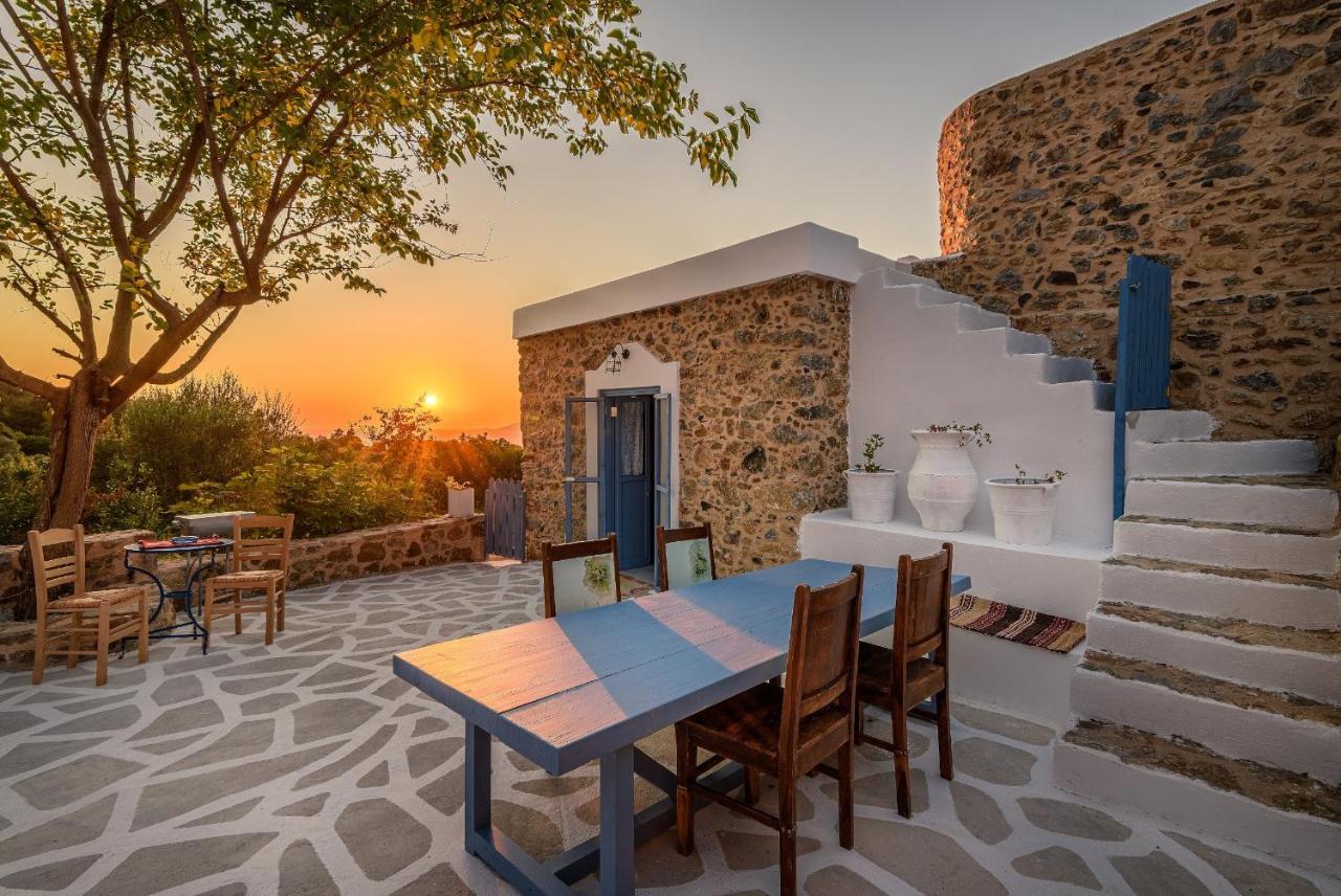 The Aegean Blue Country House Old Milos Lagoudi Zia Exterior photo