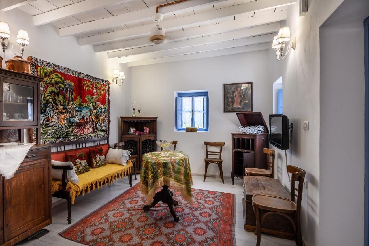 The Aegean Blue Country House Old Milos Lagoudi Zia Exterior photo